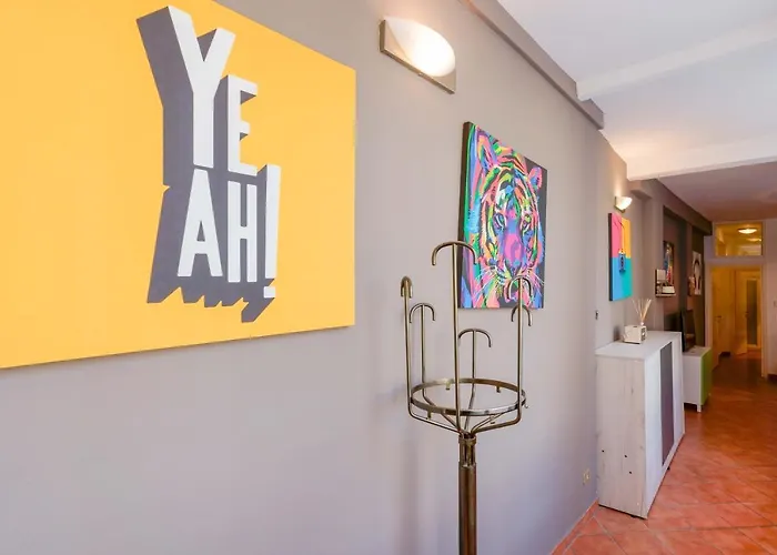 Apartamento Zamboni 58 By Lesdomus - Zona Movida *