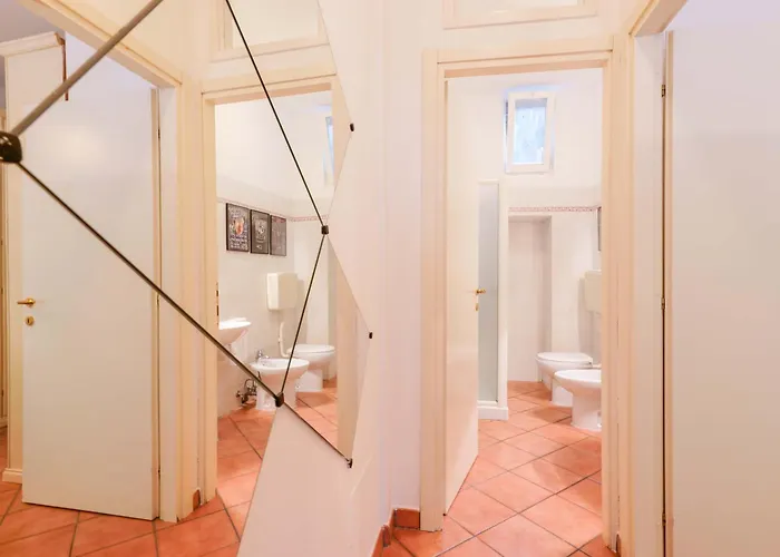 Apartamento Zamboni 58 By Lesdomus - Zona Movida *