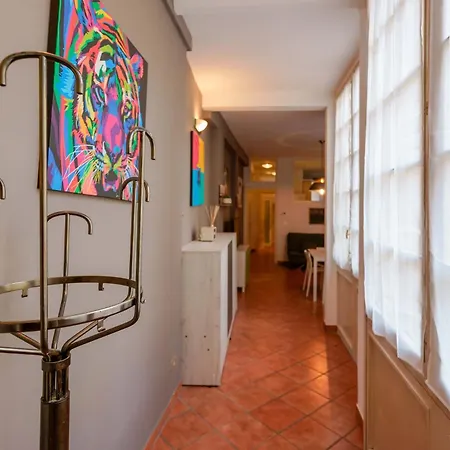 Apartament Zamboni 58 Apartment By Lesdomus - Zona Movida