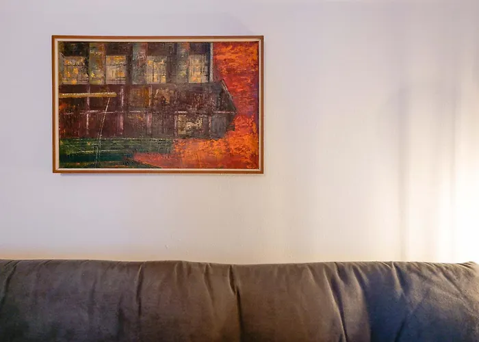 아파트 Zamboni 58 By Lesdomus - Zona Movida *