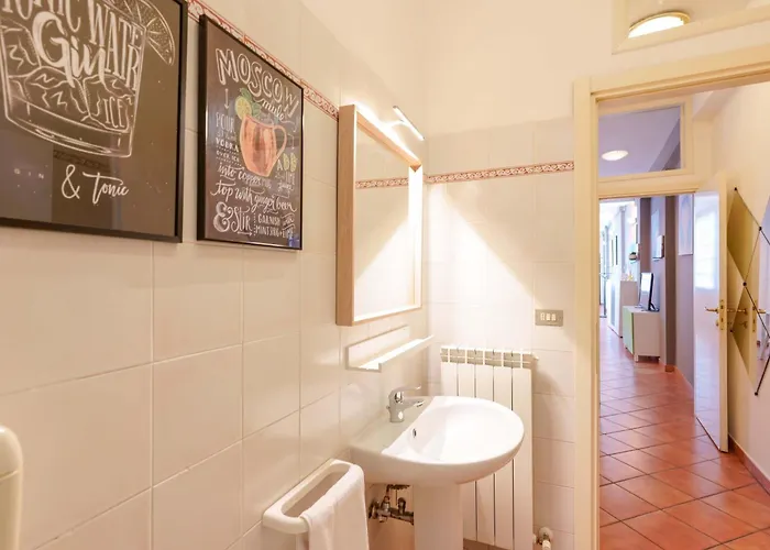 Zamboni 58 By Lesdomus - Zona Movida * 볼로냐