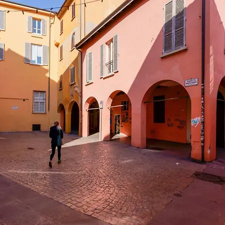 Zamboni 58 - Zona Movida Bologna